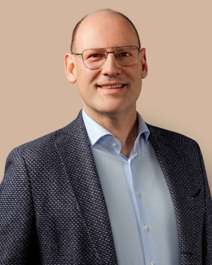 CJM20820 bewerkt
